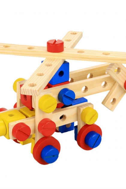 مجموعة الفك والتركيب الخشبيه لتنمية قدرات الطفل العقليه
