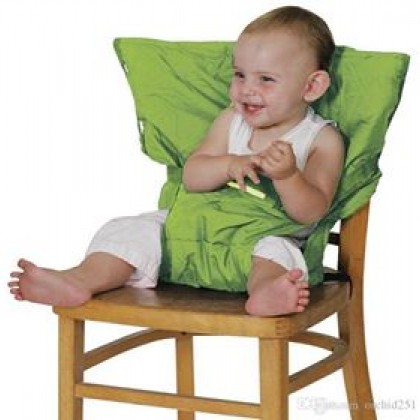 كرسي اطفال قماشي يتم تركيبه على الكرسي العادي
