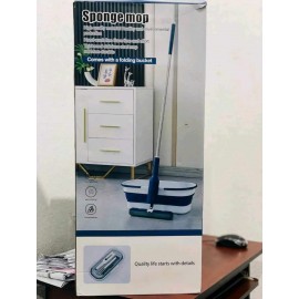 ممسحة ذاتية العصر مع سطل سيليكون قابل للطي