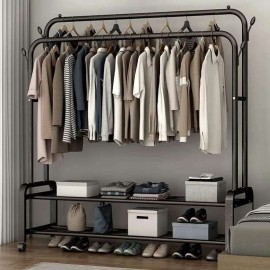 ستاند معدني مزدوج لتعليق الملابس مع رفوف سفلية للاحذية ومتعددة الاستخدام