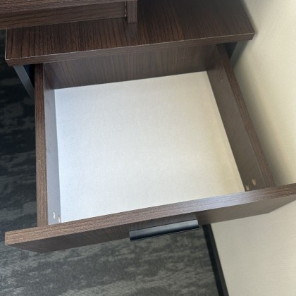مكتب دراسي فاخر مع دفة وجرار am-57