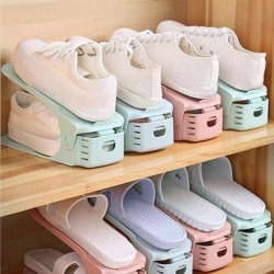 منظم بلاستيكي للأحذية لاستغلال المساحات