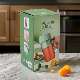 خلاط منزلي صغير على شكل كوب خلاط منزلي صغير على شكل كوب