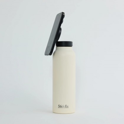 كاسة مع حامل هاتف مغناطيسي