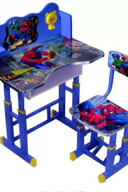 مكتب دراسي للأطفال مكون من طاولة وكرسي بأشكال كرتونية رائعة
