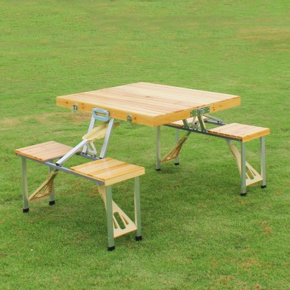 طاولة رحل مع 4 مقاعد سهلة الطي من الخشب والمعدن 