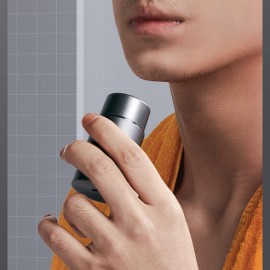 ماكينة لتنعيم الشعر صغيرة الحجم تعمل بالشحن