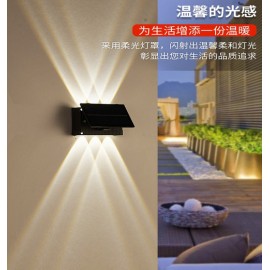 كشاف حائط باضاءة صفراء يعمل بالطاقة الشمسية L-2