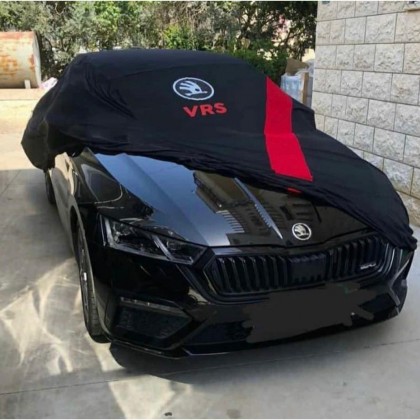 غطاء سيارة بشعار سيارتك لجميع انواع اليارات 